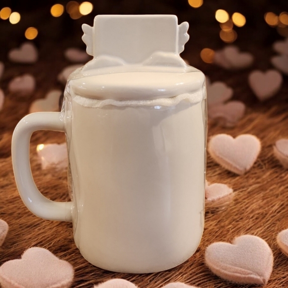 Rae Dunn Figural LOVE LETTERS Mug NEW Valentine’s Day ~ Holiday - Picture 2 of 3
